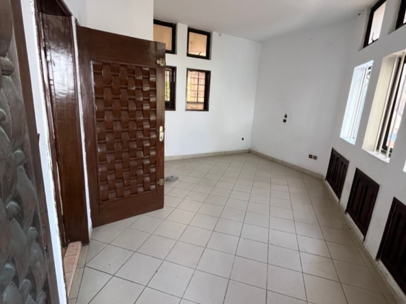 WhatsApp Image 2025-07-04 at 13.44.17 (2)